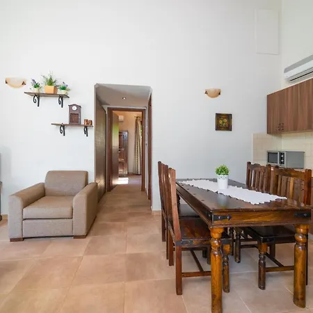 Kerithra * Vasiliki (Lefkada)